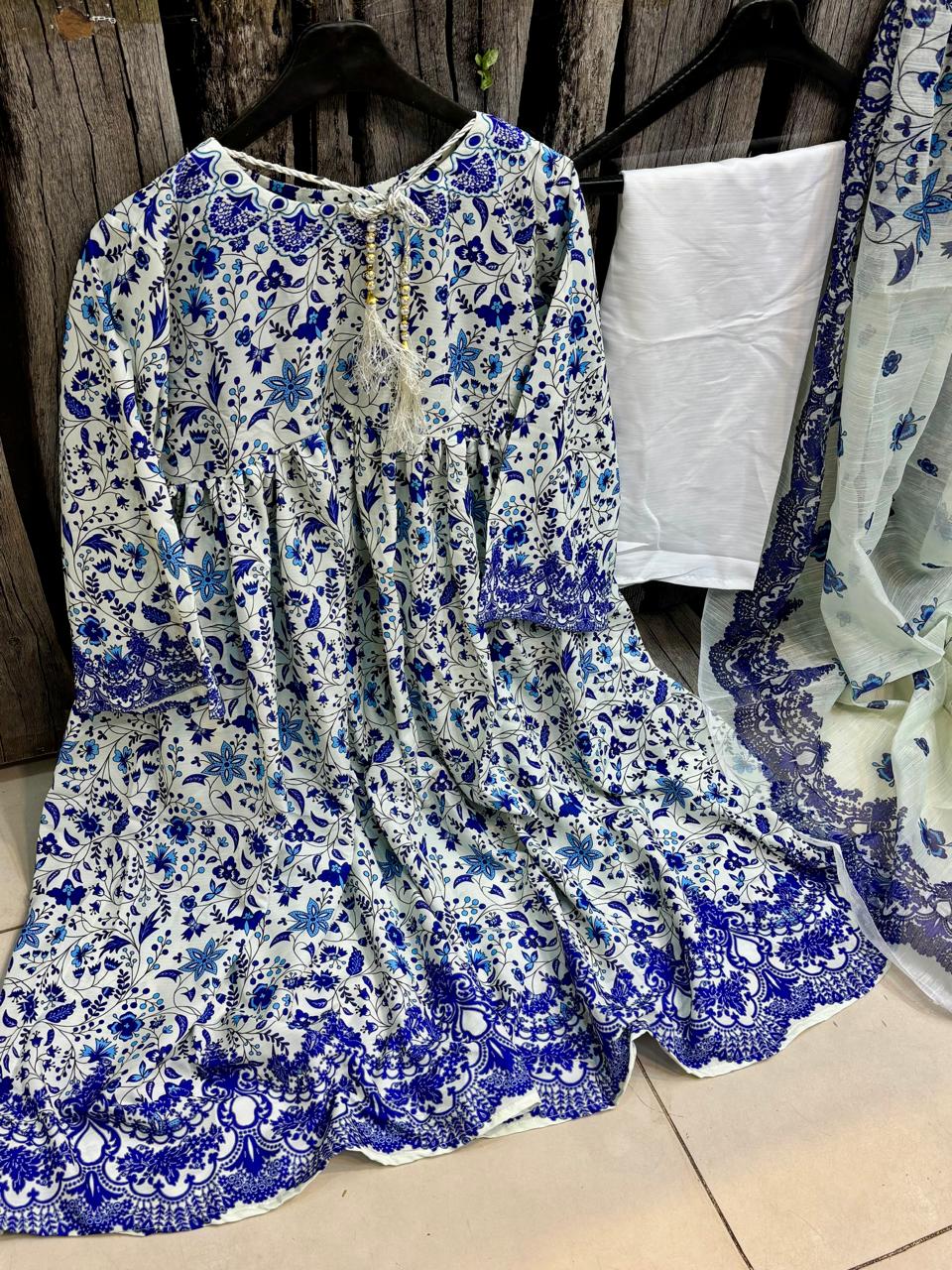 Stitched 3PC Doria Lawn Digital Printed Frock Set – Summer Collection